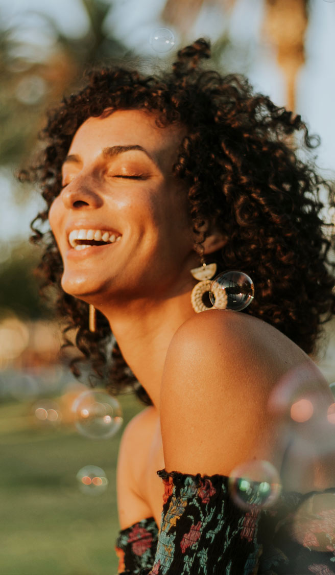 Beautiful woman posing in the park